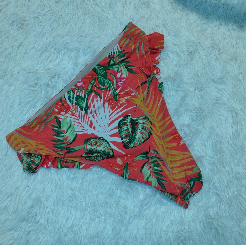 New Dolce Vita Tropical Ruffle Bikini Bottoms Size M - Picture 6 of 8